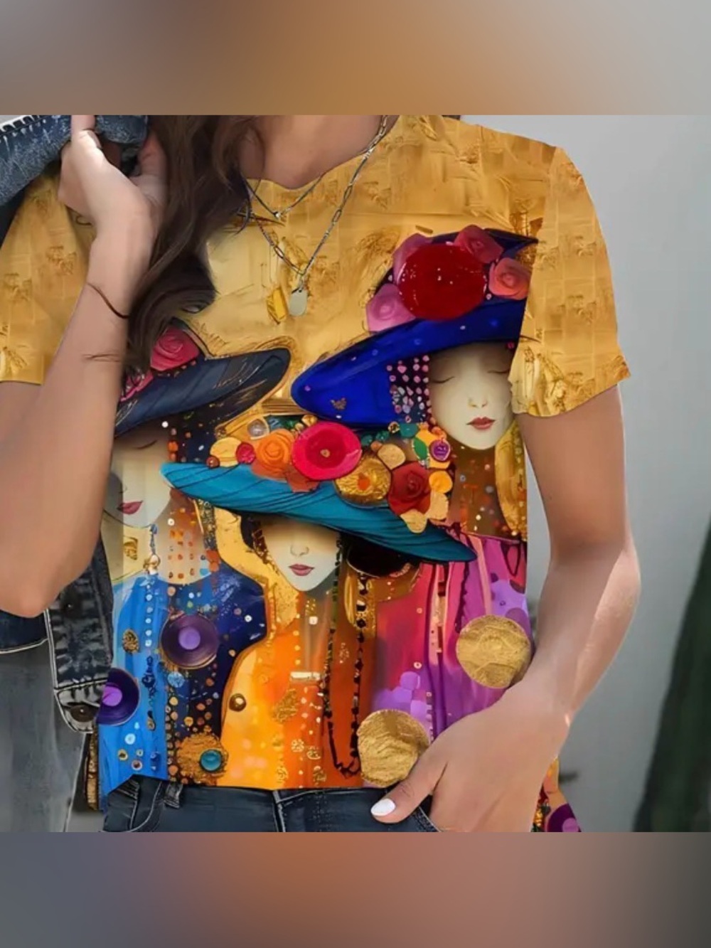 NO BRAND SHOWN size LARGE* Artistic Multi-Color Tee with Decorative Hat Motif